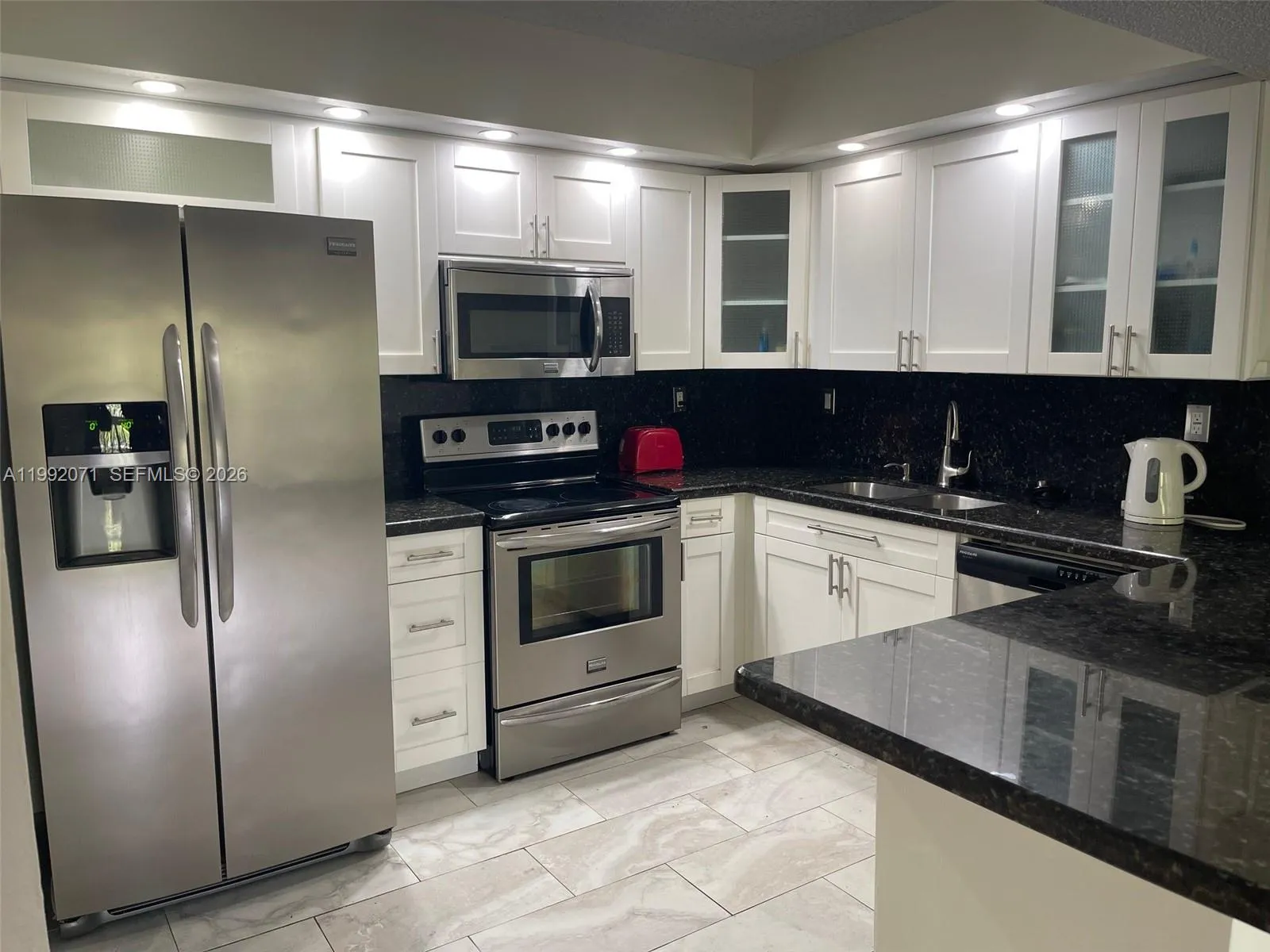 8810 Sw 132nd Pl 409dn, Miami, Florida 33186, Miami, Florida 33186, 3 Bedrooms Bedrooms, ,2 BathroomsBathrooms,Residential Lease,For Rent,8810 Sw 132nd Pl 409dn, Miami, Florida 33186,A11992071
