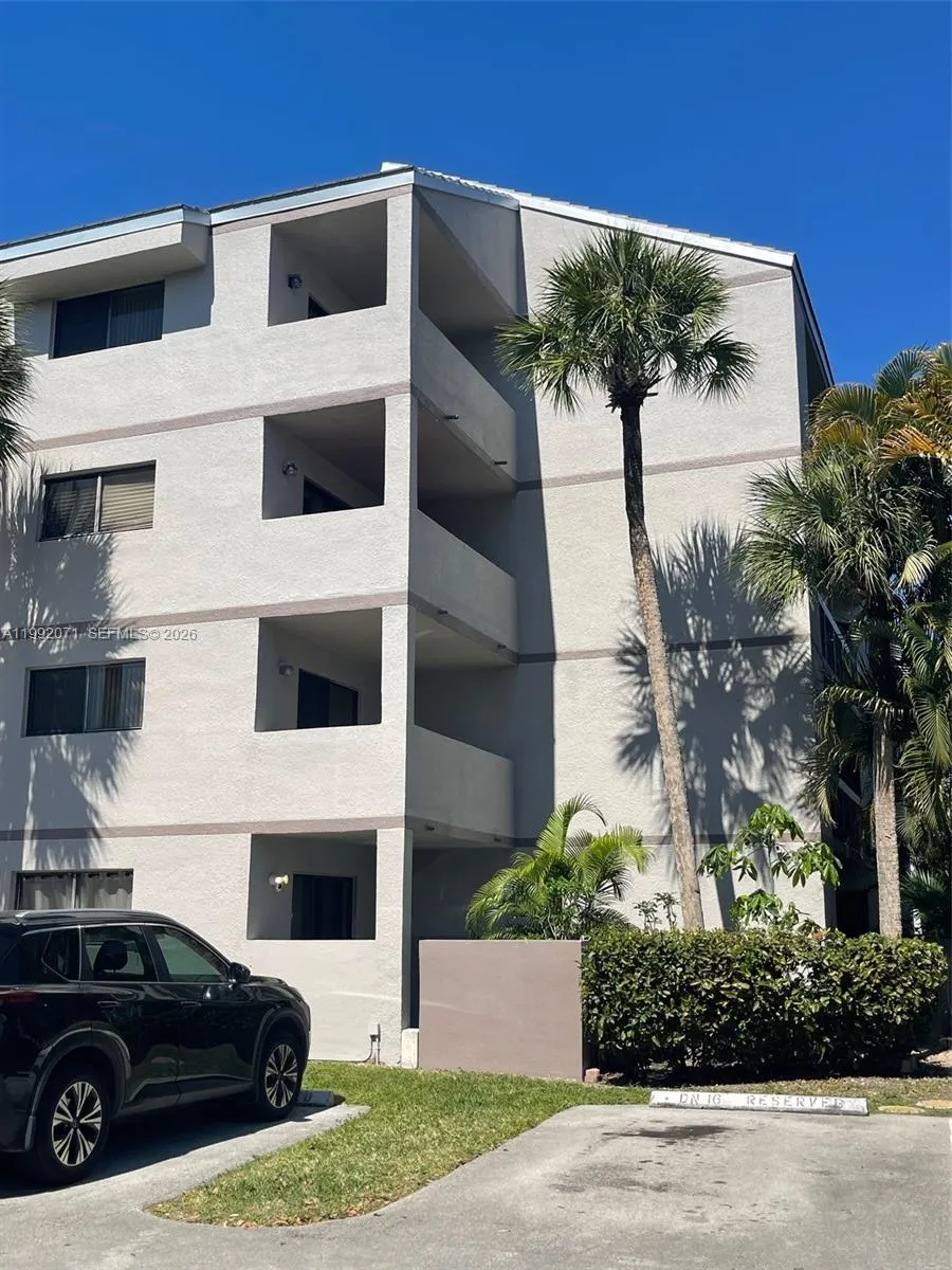8810 Sw 132nd Pl 409dn, Miami, Florida 33186, Miami, Florida 33186, 3 Bedrooms Bedrooms, ,2 BathroomsBathrooms,Residential Lease,For Rent,8810 Sw 132nd Pl 409dn, Miami, Florida 33186,A11992071