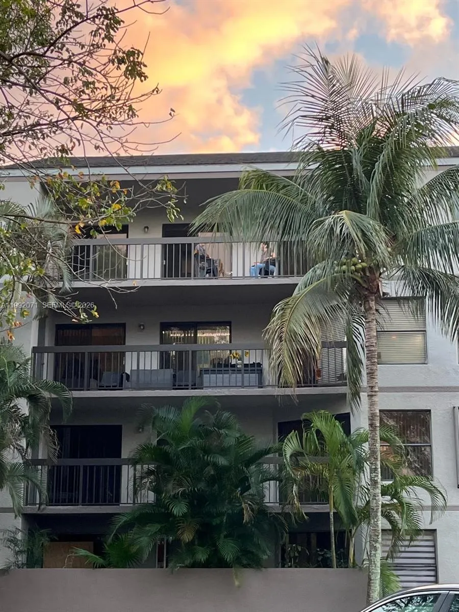 8810 Sw 132nd Pl 409dn, Miami, Florida 33186, Miami, Florida 33186, 3 Bedrooms Bedrooms, ,2 BathroomsBathrooms,Residential Lease,For Rent,8810 Sw 132nd Pl 409dn, Miami, Florida 33186,A11992071
