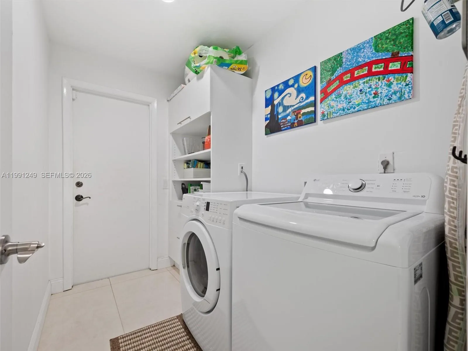 413 Cameron Dr 413, Weston, Florida 33326, Weston, Florida 33326, 3 Bedrooms Bedrooms, ,2 BathroomsBathrooms,Residential Lease,For Rent,413 Cameron Dr 413, Weston, Florida 33326,A11991249