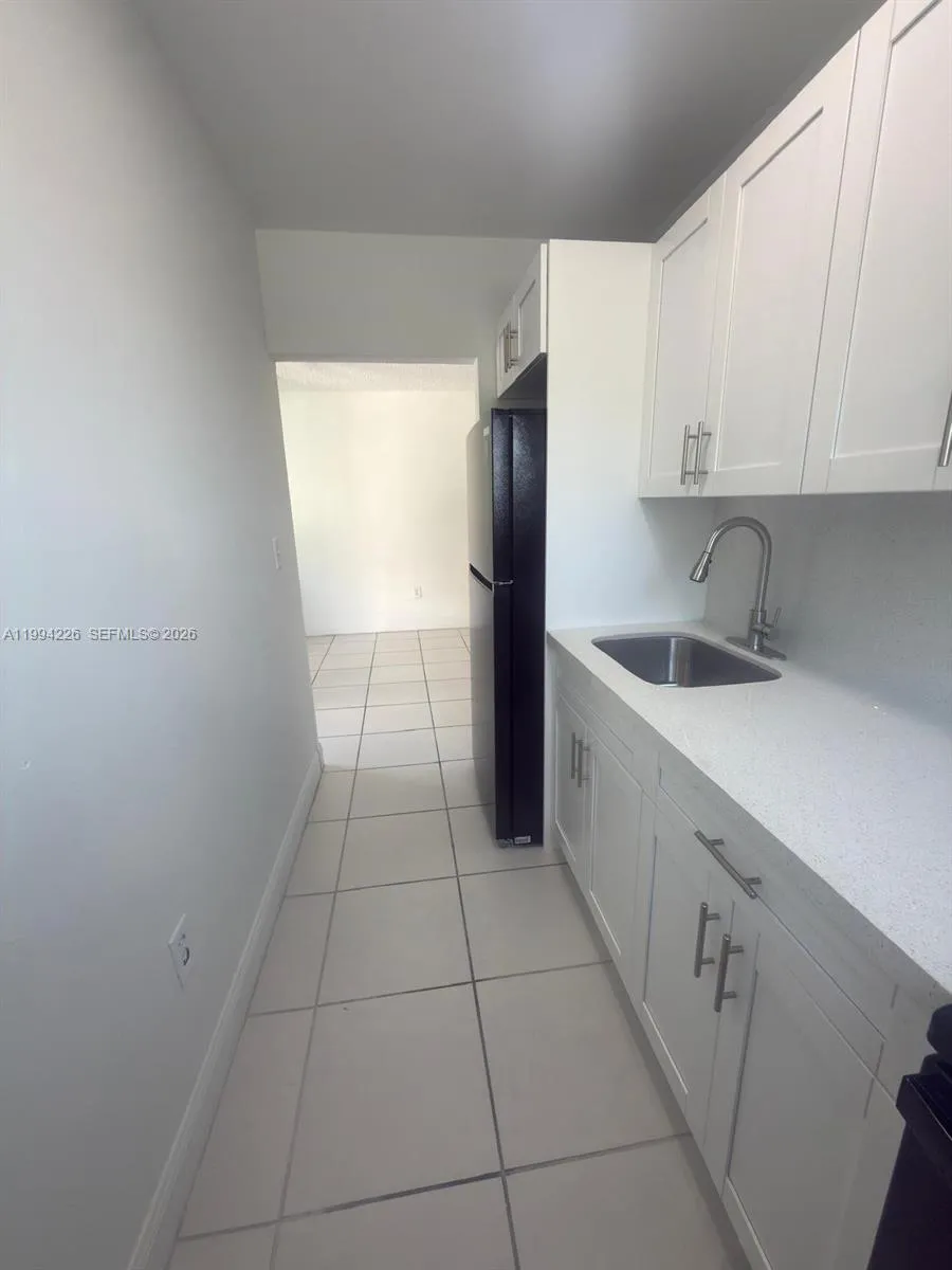 2622 Nw 24th St 3b, Miami, Florida 33142, Miami, Florida 33142, 1 Bedroom Bedrooms, ,1 BathroomBathrooms,Residential Lease,For Rent,2622 Nw 24th St 3b, Miami, Florida 33142,A11994226