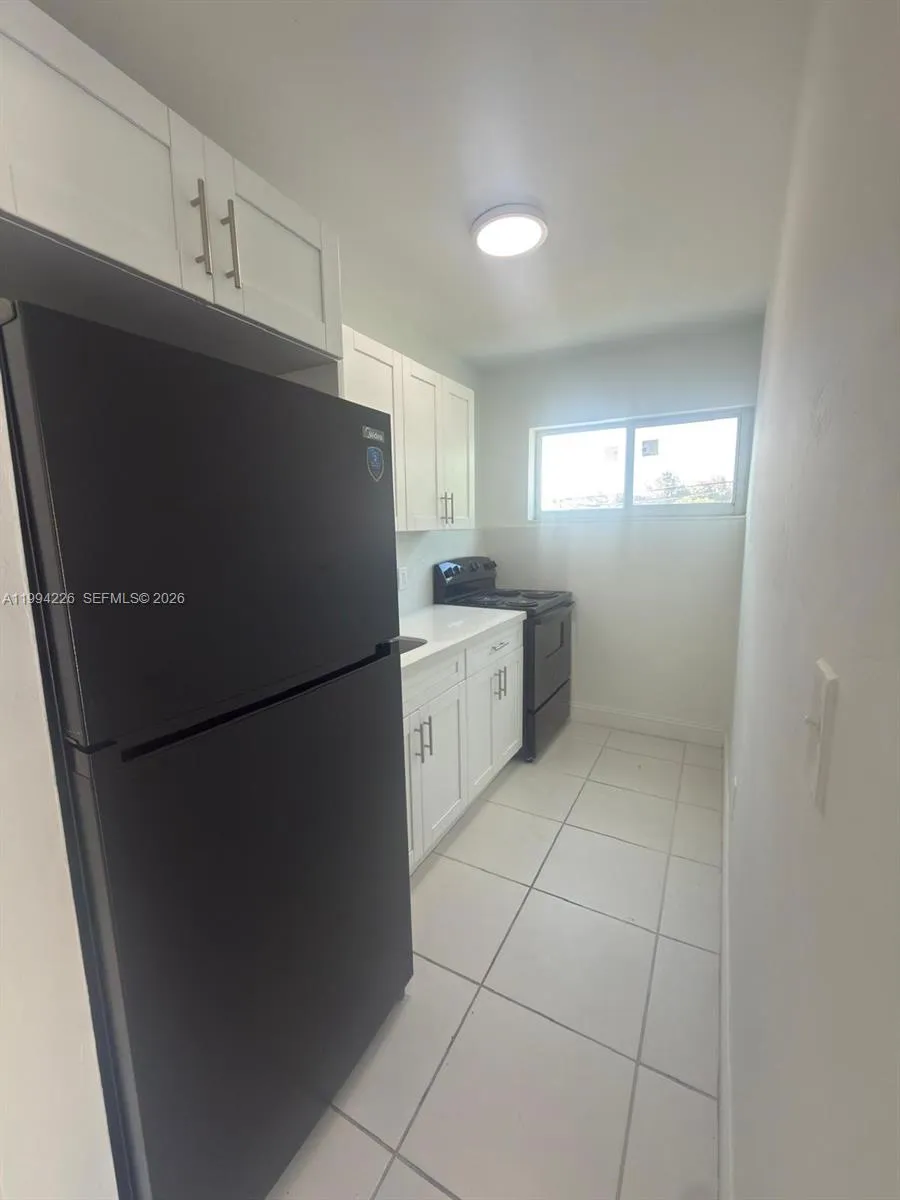 2622 Nw 24th St 3b, Miami, Florida 33142, Miami, Florida 33142, 1 Bedroom Bedrooms, ,1 BathroomBathrooms,Residential Lease,For Rent,2622 Nw 24th St 3b, Miami, Florida 33142,A11994226