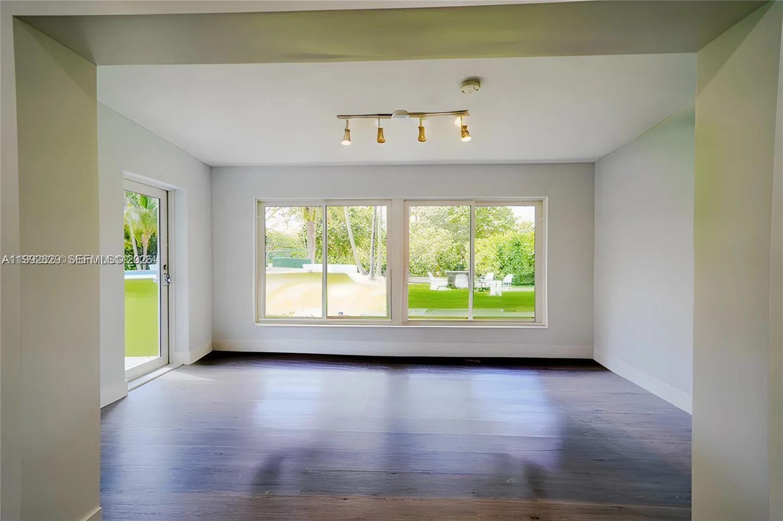 8390 Sw 64th St, Miami, Florida 33143, Miami, Florida 33143, 4 Bedrooms Bedrooms, ,3 BathroomsBathrooms,Residential Lease,For Rent,8390 Sw 64th St, Miami, Florida 33143,A11992829