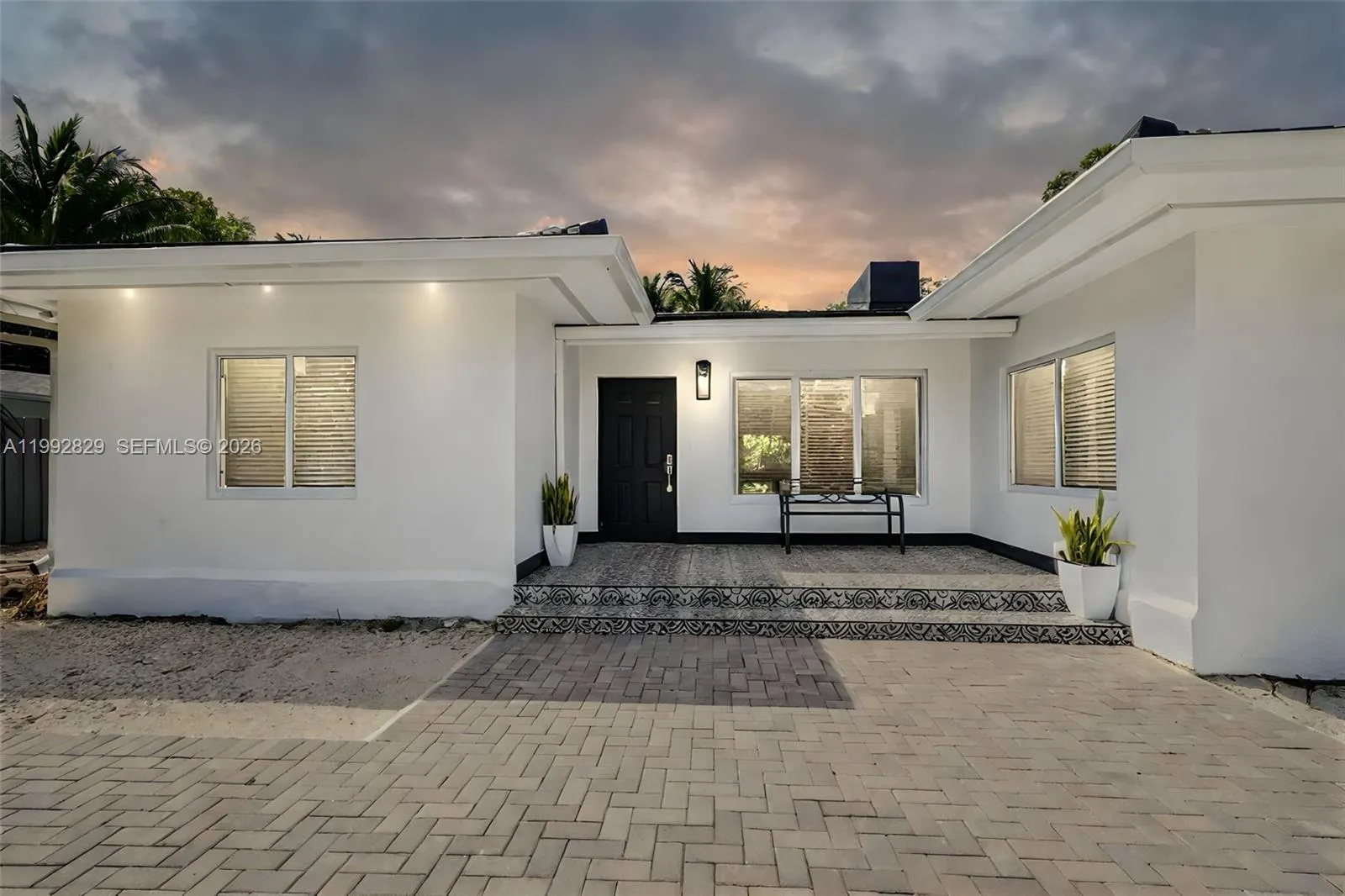 8390 Sw 64th St, Miami, Florida 33143, Miami, Florida 33143, 4 Bedrooms Bedrooms, ,3 BathroomsBathrooms,Residential Lease,For Rent,8390 Sw 64th St, Miami, Florida 33143,A11992829