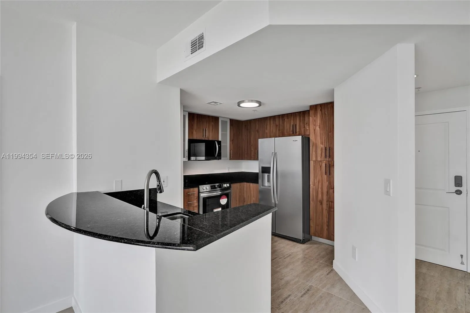 7900 Harbor Island Dr 711, North Bay Village, Flor, North Bay Village, Florida 33141, 2 Bedrooms Bedrooms, ,2 BathroomsBathrooms,Residential Lease,For Rent,7900 Harbor Island Dr 711, North Bay Village, Flor,A11994354
