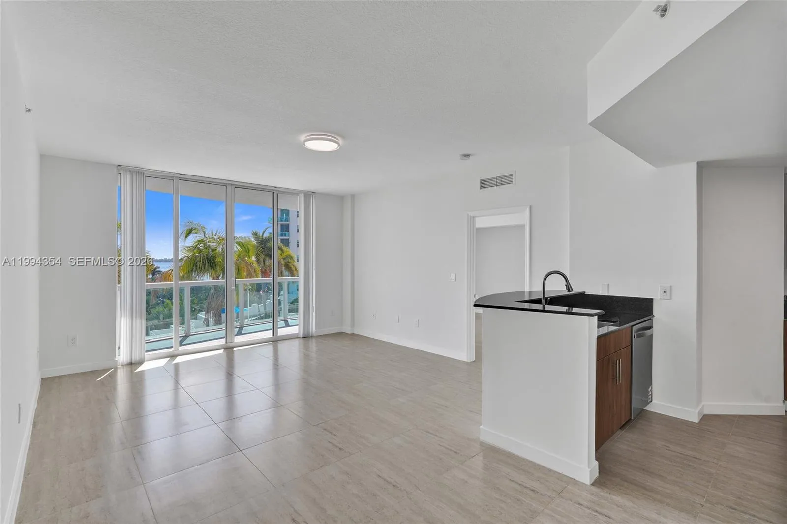 7900 Harbor Island Dr 711, North Bay Village, Flor, North Bay Village, Florida 33141, 2 Bedrooms Bedrooms, ,2 BathroomsBathrooms,Residential Lease,For Rent,7900 Harbor Island Dr 711, North Bay Village, Flor,A11994354