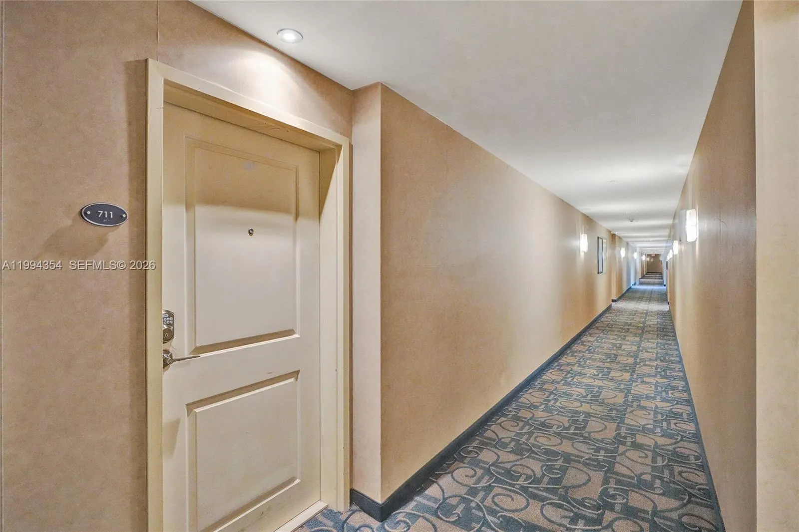 7900 Harbor Island Dr 711, North Bay Village, Flor, North Bay Village, Florida 33141, 2 Bedrooms Bedrooms, ,2 BathroomsBathrooms,Residential Lease,For Rent,7900 Harbor Island Dr 711, North Bay Village, Flor,A11994354