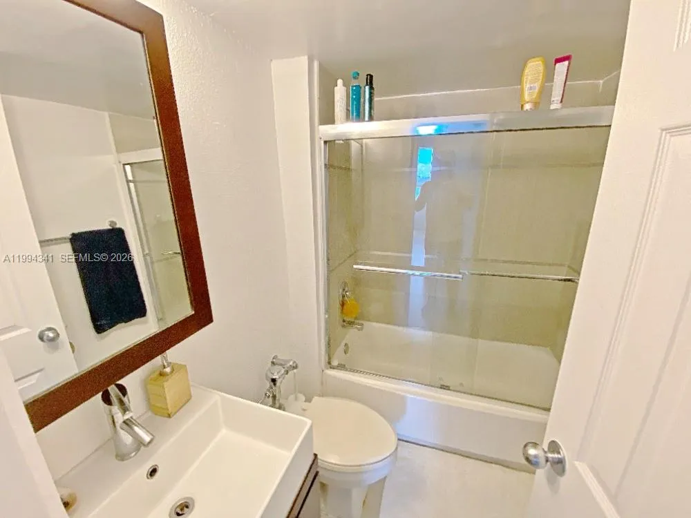 1500 Bay Rd 1222s, Miami Beach, Florida 33139, Miami Beach, Florida 33139, 2 Bedrooms Bedrooms, ,2 BathroomsBathrooms,Residential Lease,For Rent,1500 Bay Rd 1222s, Miami Beach, Florida 33139,A11994341