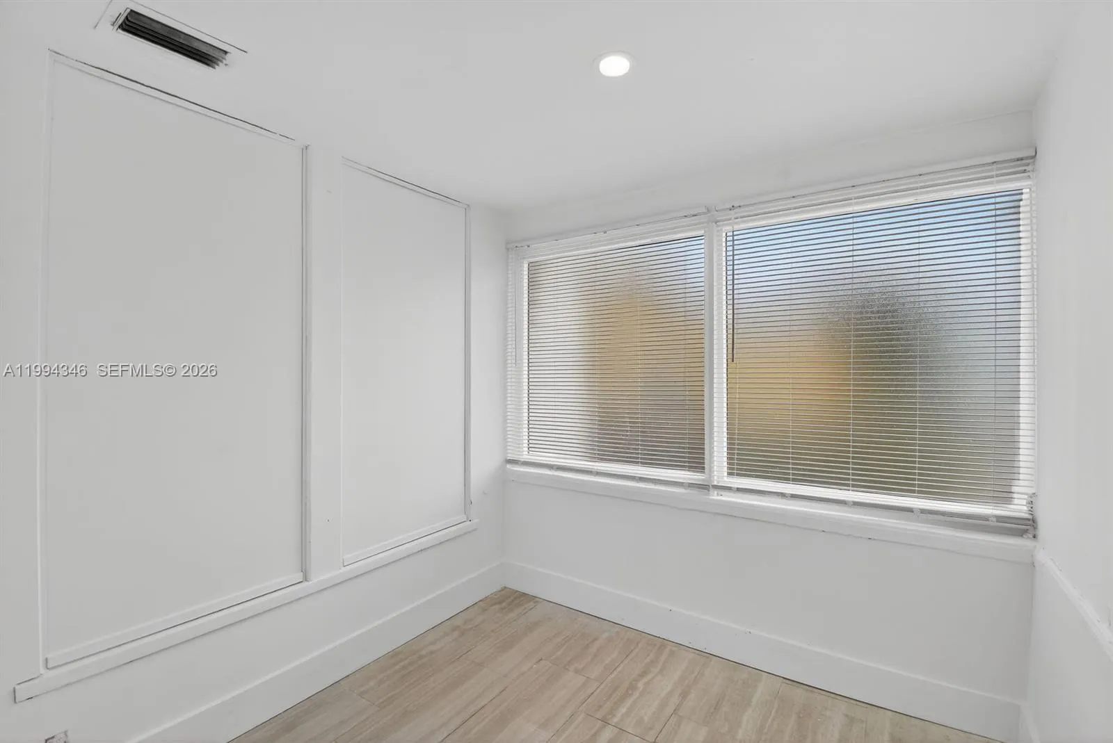 220 Sw 16th St Front, Dania Beach, Florida 33004, Dania Beach, Florida 33004, 6 Bedrooms Bedrooms, ,2 BathroomsBathrooms,Residential Lease,For Rent,220 Sw 16th St Front, Dania Beach, Florida 33004,A11994346