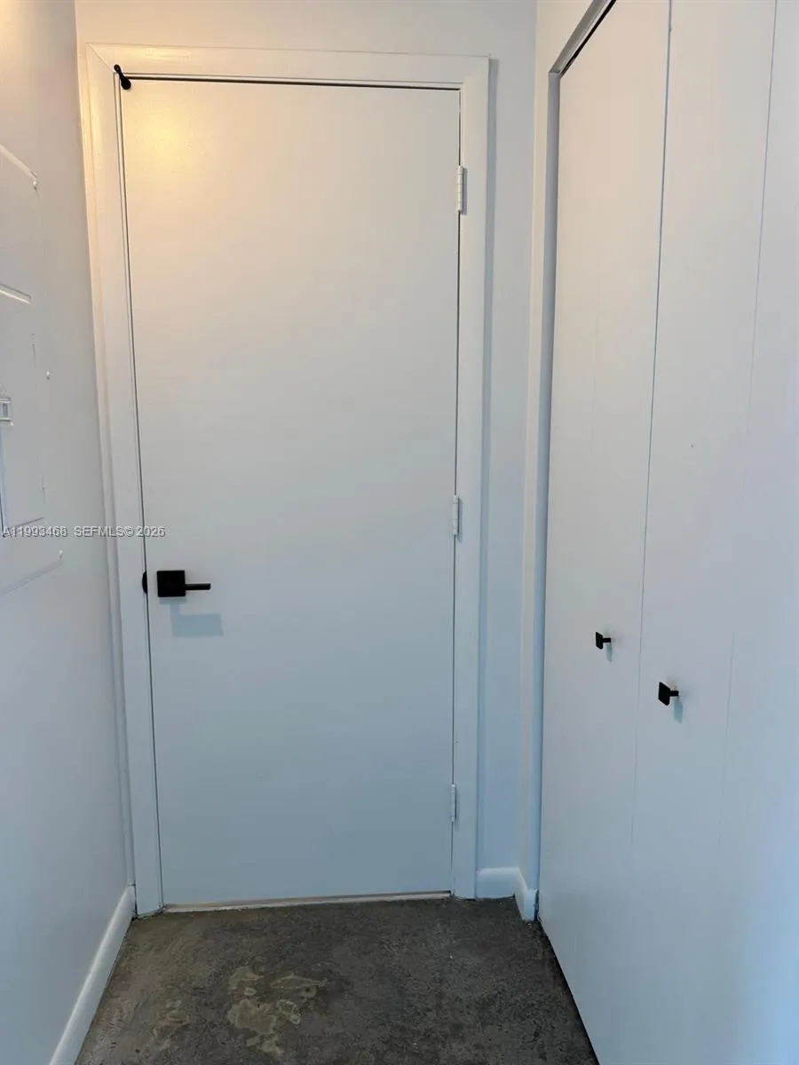 laundry to the right stackable washer & dryer