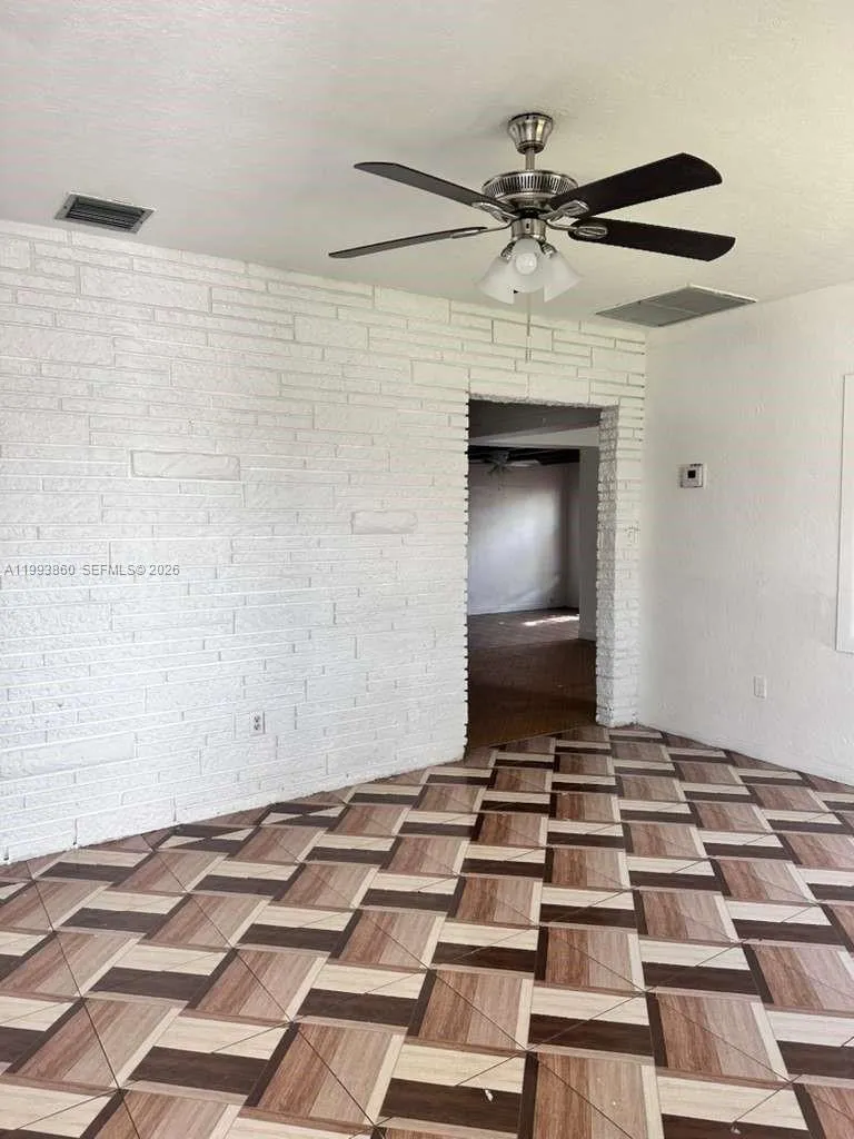 576 Nw 147th St 576, Miami, Florida 33168, Miami, Florida 33168, 4 Bedrooms Bedrooms, ,2 BathroomsBathrooms,Residential Lease,For Rent,576 Nw 147th St 576, Miami, Florida 33168,A11993860