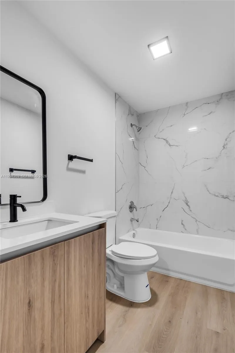 3728 Nw 19th Ave 101, Miami, Florida 33142, Miami, Florida 33142, 2 Bedrooms Bedrooms, ,2 BathroomsBathrooms,Residential Lease,For Rent,3728 Nw 19th Ave 101, Miami, Florida 33142,A11994369