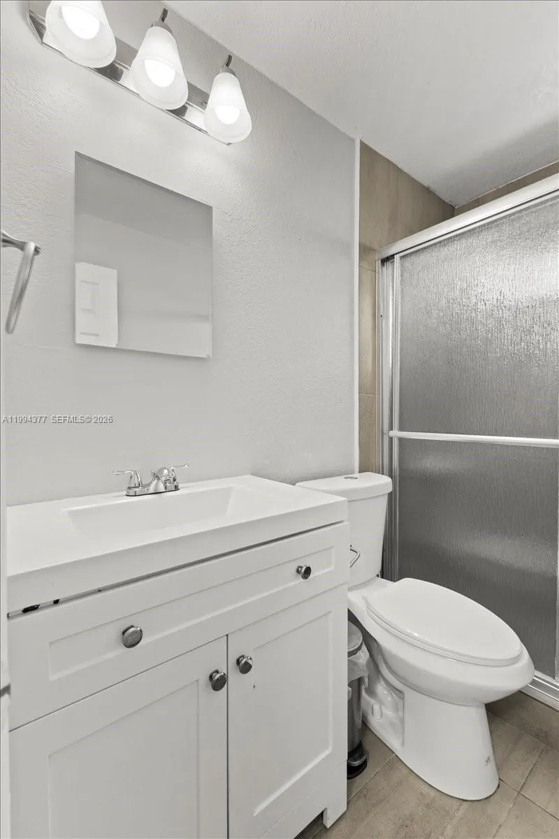 620 Sw 10th St 1, Fort Lauderdale, Florida 33315, Fort Lauderdale, Florida 33315, 2 Bedrooms Bedrooms, ,1 BathroomBathrooms,Residential Lease,For Rent,620 Sw 10th St 1, Fort Lauderdale, Florida 33315,A11994377