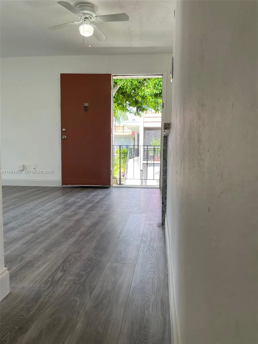 8701 Sw 141st St C5, Palmetto Bay, Florida 33176, Palmetto Bay, Florida 33176, 1 Bedroom Bedrooms, ,1 BathroomBathrooms,Residential Lease,For Rent,8701 Sw 141st St C5, Palmetto Bay, Florida 33176,A11994360