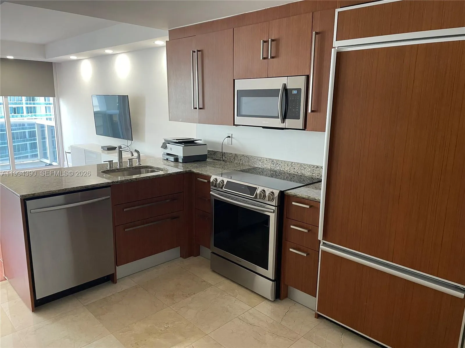 10275 Collins Ave 1205, Bal Harbour, Florida 33154, Bal Harbour, Florida 33154, ,1 BathroomBathrooms,Residential Lease,For Rent,10275 Collins Ave 1205, Bal Harbour, Florida 33154,A11994390