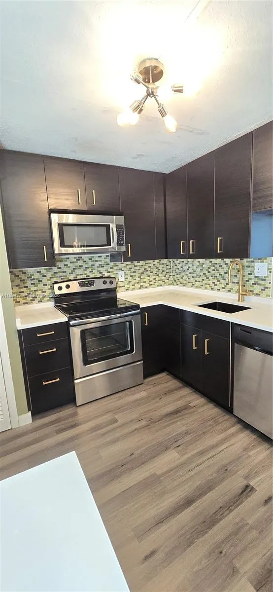 1201 Ne 191st St G306, Miami, Florida 33179, Miami, Florida 33179, 1 Bedroom Bedrooms, ,1 BathroomBathrooms,Residential,For Sale,1201 Ne 191st St G306, Miami, Florida 33179,A11994370