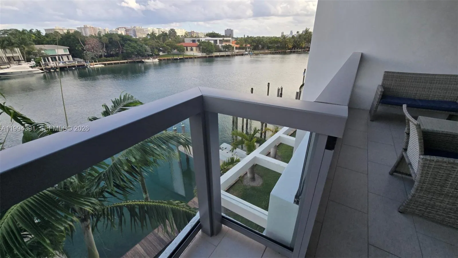9261 E Bay Harbor Dr 402, Bay Harbor Islands, Flor, Bay Harbor Islands, Florida 33154, 2 Bedrooms Bedrooms, ,2 BathroomsBathrooms,Residential Lease,For Rent,9261 E Bay Harbor Dr 402, Bay Harbor Islands, Flor,A11994391
