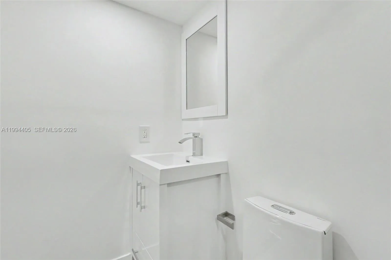 1220 71st St 35, Miami Beach, Florida 33141, Miami Beach, Florida 33141, 1 Bedroom Bedrooms, ,2 BathroomsBathrooms,Residential Lease,For Rent,1220 71st St 35, Miami Beach, Florida 33141,A11994405