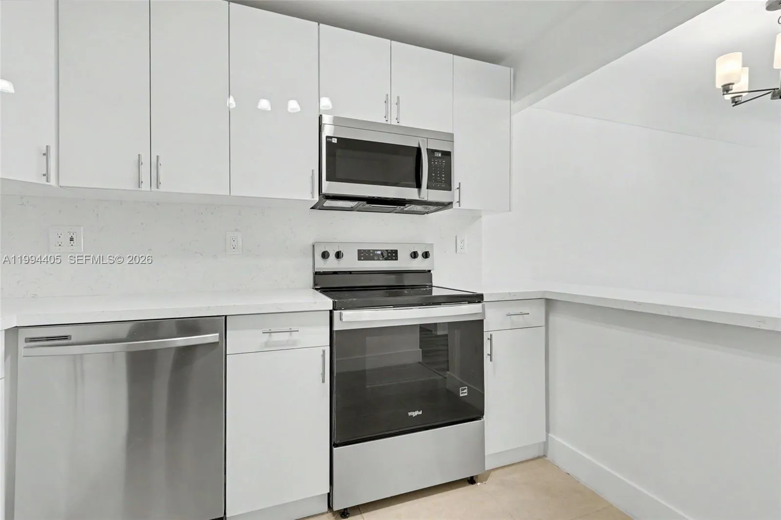 1220 71st St 35, Miami Beach, Florida 33141, Miami Beach, Florida 33141, 1 Bedroom Bedrooms, ,2 BathroomsBathrooms,Residential Lease,For Rent,1220 71st St 35, Miami Beach, Florida 33141,A11994405