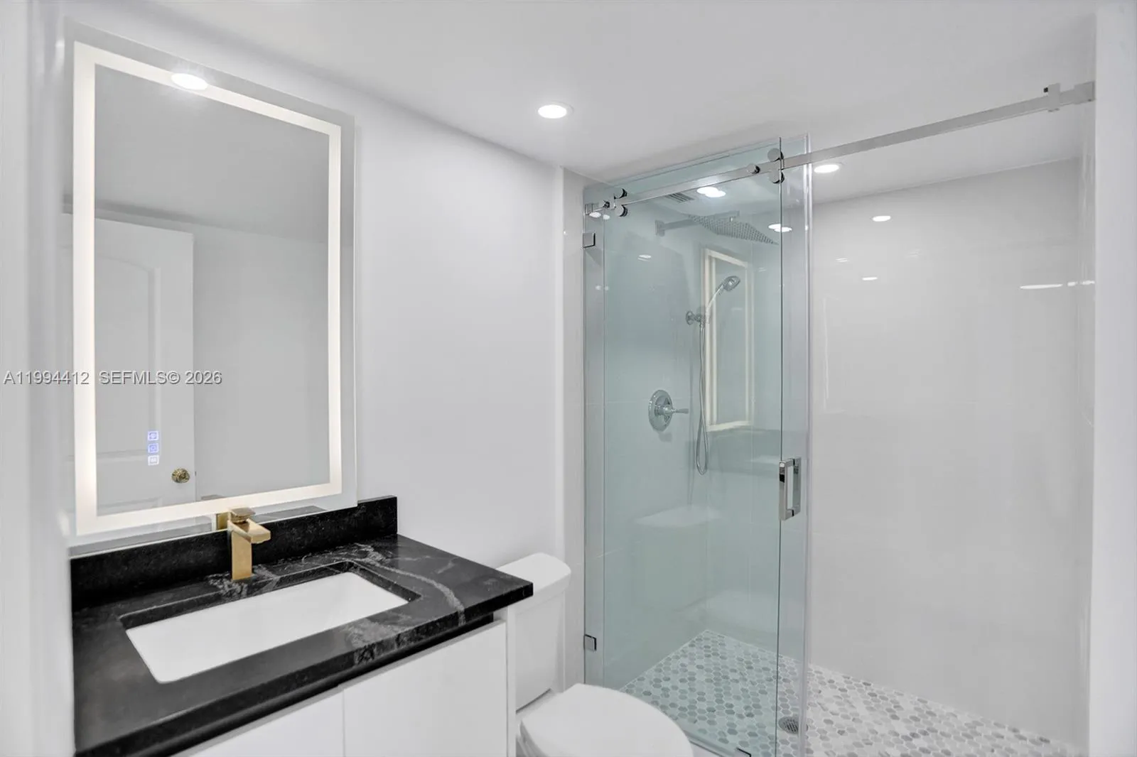 3800 S Ocean Dr 1805, Hollywood, Florida 33019, Hollywood, Florida 33019, 2 Bedrooms Bedrooms, ,2 BathroomsBathrooms,Residential Lease,For Rent,3800 S Ocean Dr 1805, Hollywood, Florida 33019,A11994412