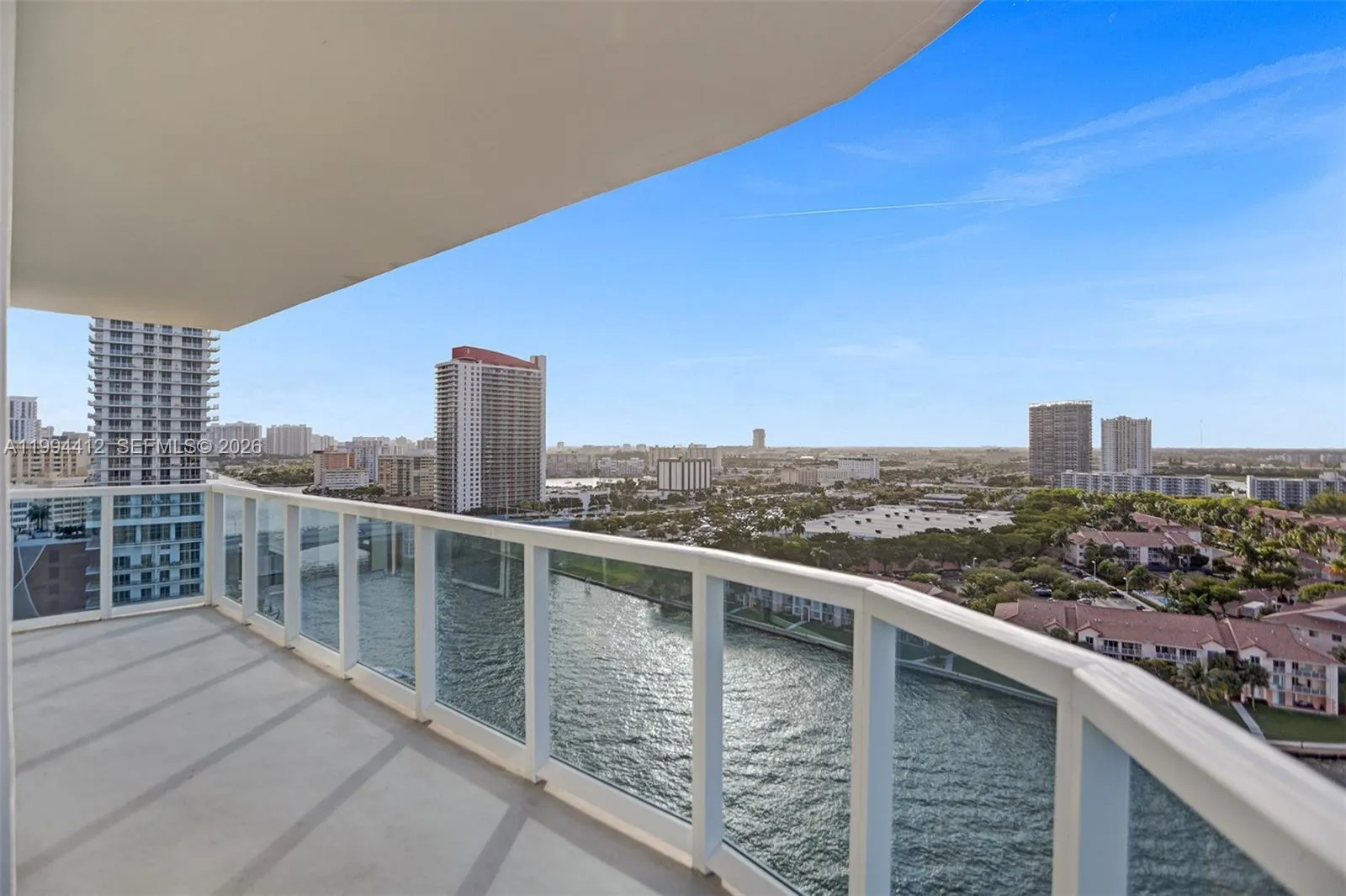 3800 S Ocean Dr 1805, Hollywood, Florida 33019, Hollywood, Florida 33019, 2 Bedrooms Bedrooms, ,2 BathroomsBathrooms,Residential Lease,For Rent,3800 S Ocean Dr 1805, Hollywood, Florida 33019,A11994412
