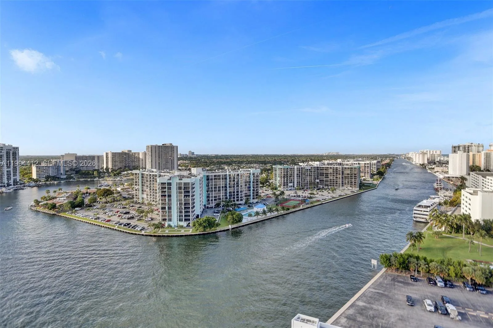 3800 S Ocean Dr 1805, Hollywood, Florida 33019, Hollywood, Florida 33019, 2 Bedrooms Bedrooms, ,2 BathroomsBathrooms,Residential Lease,For Rent,3800 S Ocean Dr 1805, Hollywood, Florida 33019,A11994412