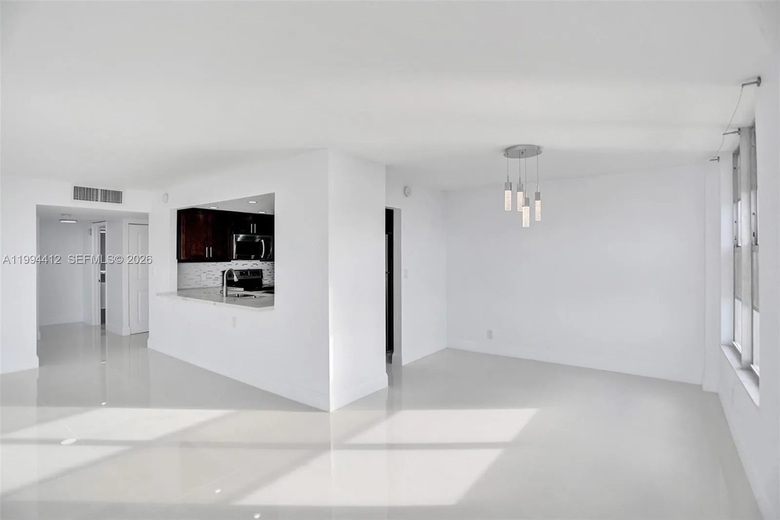 3800 S Ocean Dr 1805, Hollywood, Florida 33019, Hollywood, Florida 33019, 2 Bedrooms Bedrooms, ,2 BathroomsBathrooms,Residential Lease,For Rent,3800 S Ocean Dr 1805, Hollywood, Florida 33019,A11994412