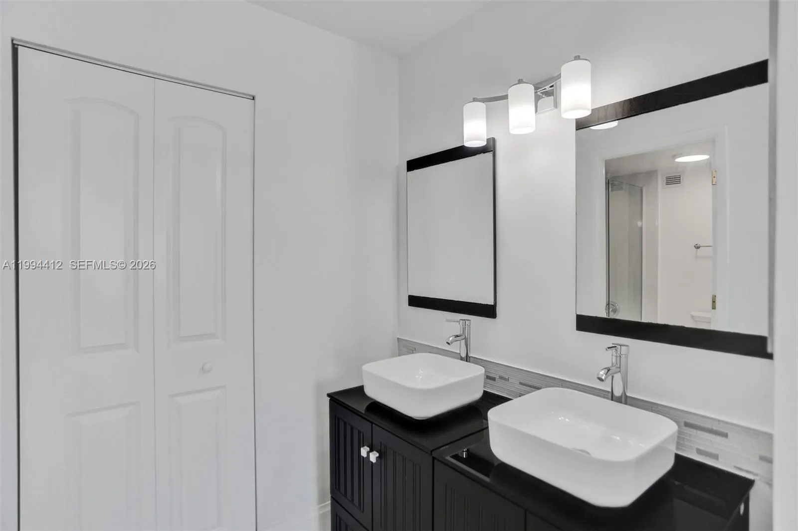 3800 S Ocean Dr 1805, Hollywood, Florida 33019, Hollywood, Florida 33019, 2 Bedrooms Bedrooms, ,2 BathroomsBathrooms,Residential Lease,For Rent,3800 S Ocean Dr 1805, Hollywood, Florida 33019,A11994412