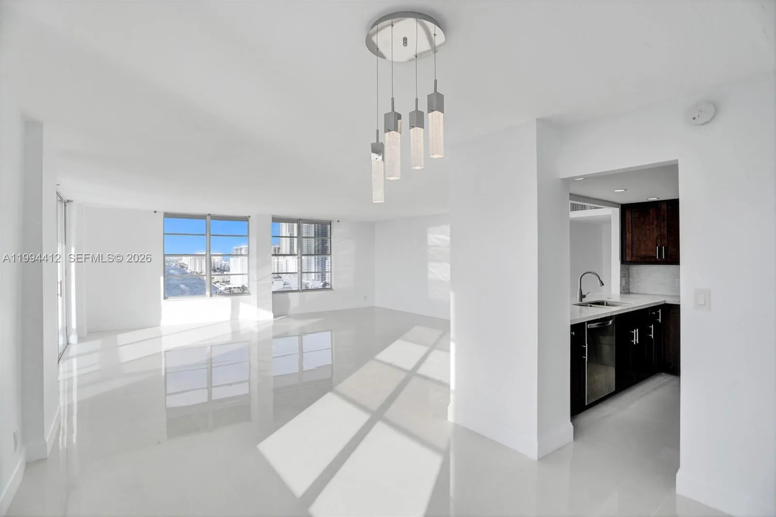 3800 S Ocean Dr 1805, Hollywood, Florida 33019, Hollywood, Florida 33019, 2 Bedrooms Bedrooms, ,2 BathroomsBathrooms,Residential Lease,For Rent,3800 S Ocean Dr 1805, Hollywood, Florida 33019,A11994412