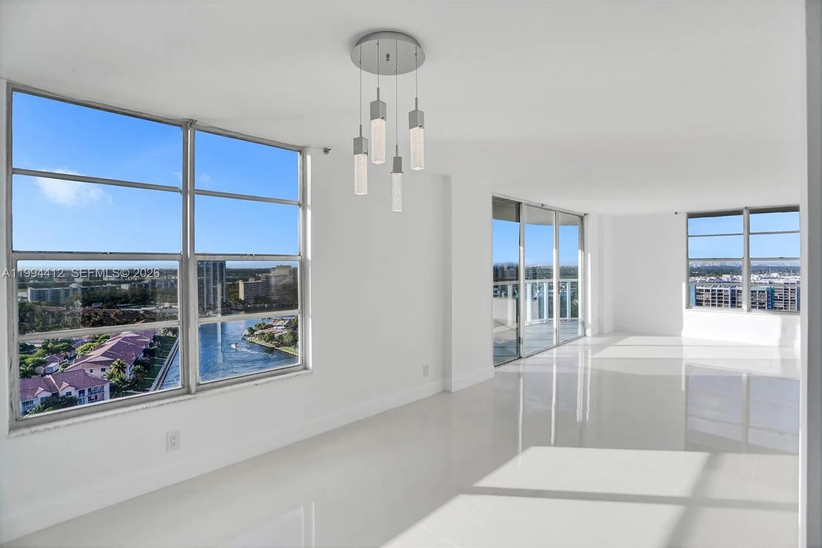 3800 S Ocean Dr 1805, Hollywood, Florida 33019, Hollywood, Florida 33019, 2 Bedrooms Bedrooms, ,2 BathroomsBathrooms,Residential Lease,For Rent,3800 S Ocean Dr 1805, Hollywood, Florida 33019,A11994412