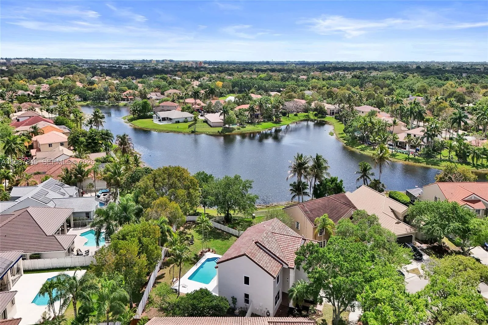 484 Cambridge Dr, Weston, Florida 33326, Weston, Florida 33326, 4 Bedrooms Bedrooms, ,2 BathroomsBathrooms,Residential,For Sale,484 Cambridge Dr, Weston, Florida 33326,A11987845