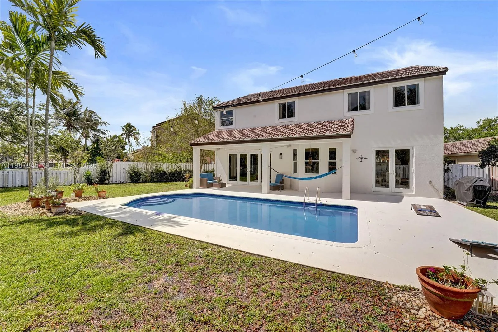 484 Cambridge Dr, Weston, Florida 33326, Weston, Florida 33326, 4 Bedrooms Bedrooms, ,2 BathroomsBathrooms,Residential,For Sale,484 Cambridge Dr, Weston, Florida 33326,A11987845