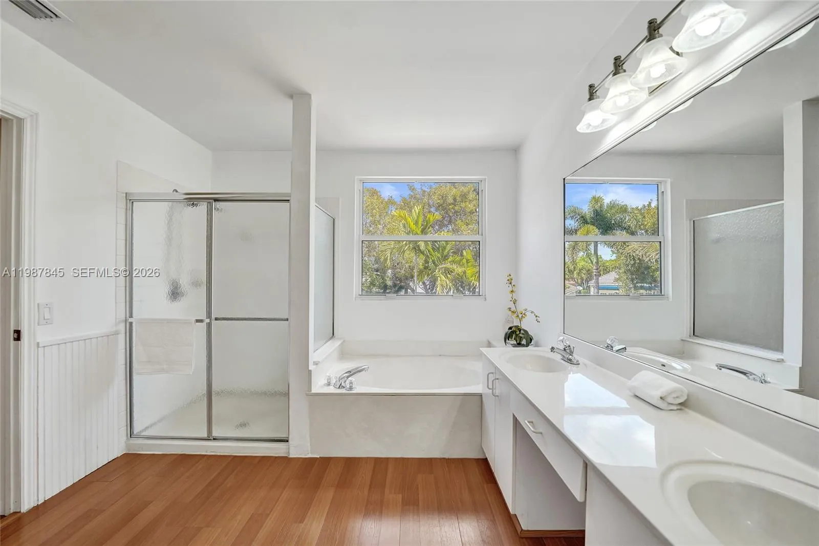 484 Cambridge Dr, Weston, Florida 33326, Weston, Florida 33326, 4 Bedrooms Bedrooms, ,2 BathroomsBathrooms,Residential,For Sale,484 Cambridge Dr, Weston, Florida 33326,A11987845