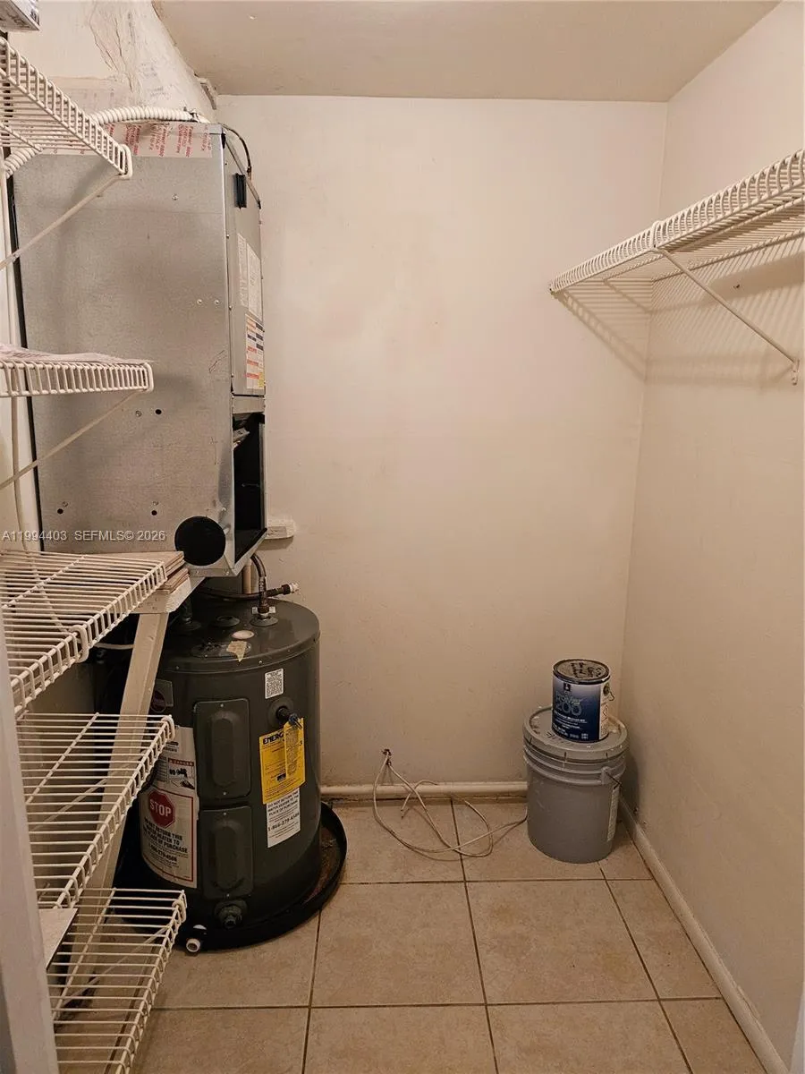 250 Layne Blvd 105, Hallandale Beach, Florida 3300, Hallandale Beach, Florida 33009, 1 Bedroom Bedrooms, ,1 BathroomBathrooms,Residential Lease,For Rent,250 Layne Blvd 105, Hallandale Beach, Florida 3300,A11994403