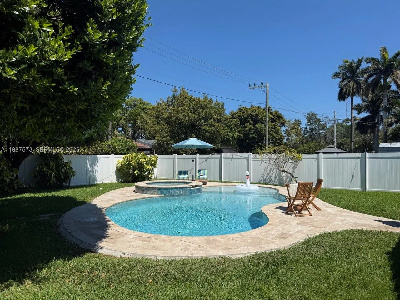 1411 Harding St, Hollywood, Florida 33020, Hollywood, Florida 33020, 2 Bedrooms Bedrooms, ,1 BathroomBathrooms,Residential,For Sale,1411 Harding St, Hollywood, Florida 33020,A11987573