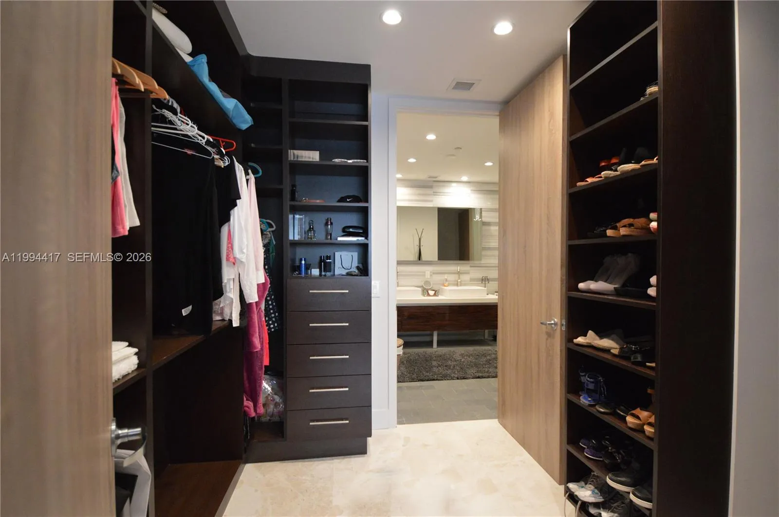 1100 Biscayne Blvd 6104, Miami, Florida 33132, Miami, Florida 33132, 3 Bedrooms Bedrooms, ,2 BathroomsBathrooms,Residential Lease,For Rent,1100 Biscayne Blvd 6104, Miami, Florida 33132,A11994417