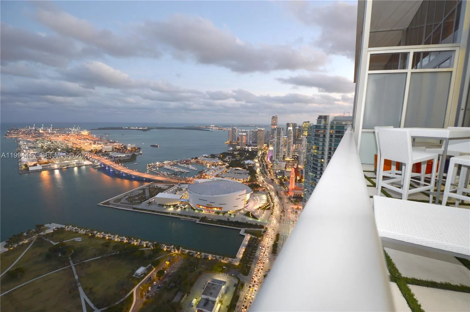 1100 Biscayne Blvd 6104, Miami, Florida 33132, Miami, Florida 33132, 3 Bedrooms Bedrooms, ,2 BathroomsBathrooms,Residential Lease,For Rent,1100 Biscayne Blvd 6104, Miami, Florida 33132,A11994417