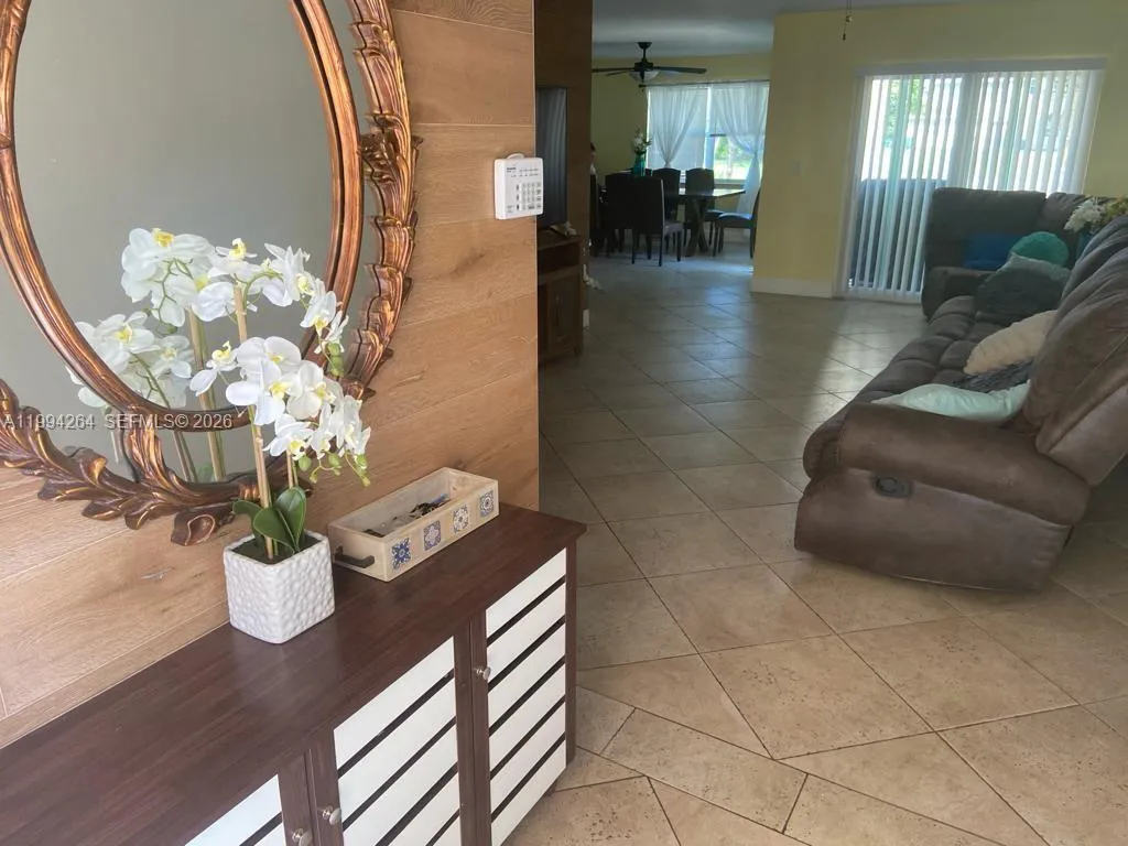 4046 Eastridge Dr, Deerfield Beach, Florida 33064, Deerfield Beach, Florida 33064, 4 Bedrooms Bedrooms, ,2 BathroomsBathrooms,Residential Lease,For Rent,4046 Eastridge Dr, Deerfield Beach, Florida 33064,A11994264
