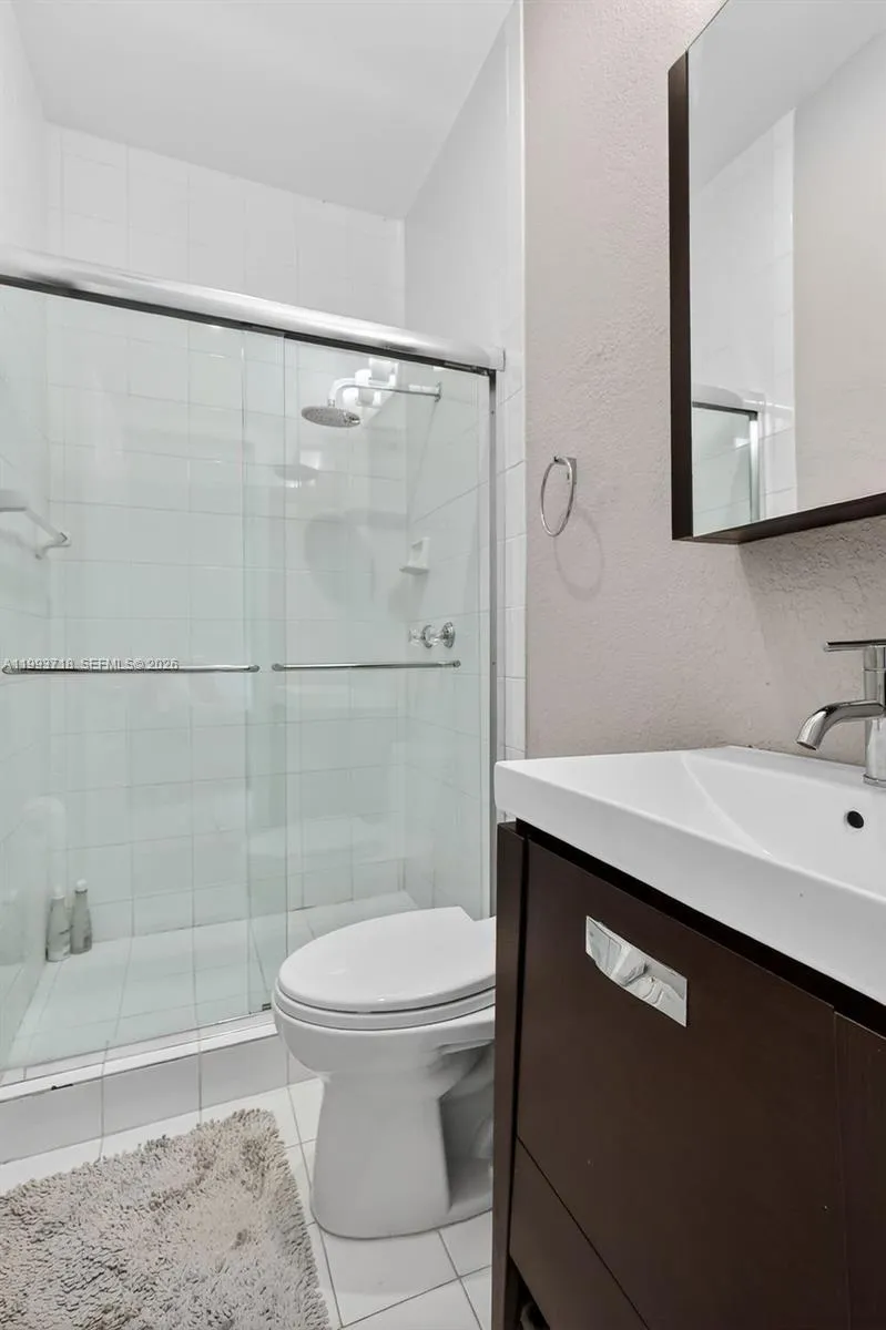 3258 Riviera Dr, Coral Gables, Florida 33134, Coral Gables, Florida 33134, 4 Bedrooms Bedrooms, ,3 BathroomsBathrooms,Residential Lease,For Rent,3258 Riviera Dr, Coral Gables, Florida 33134,A11993718