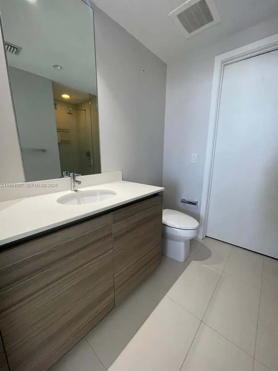 121 Ne 34th St 807, Miami, Florida 33137, Miami, Florida 33137, 3 Bedrooms Bedrooms, ,2 BathroomsBathrooms,Residential Lease,For Rent,121 Ne 34th St 807, Miami, Florida 33137,A11994087
