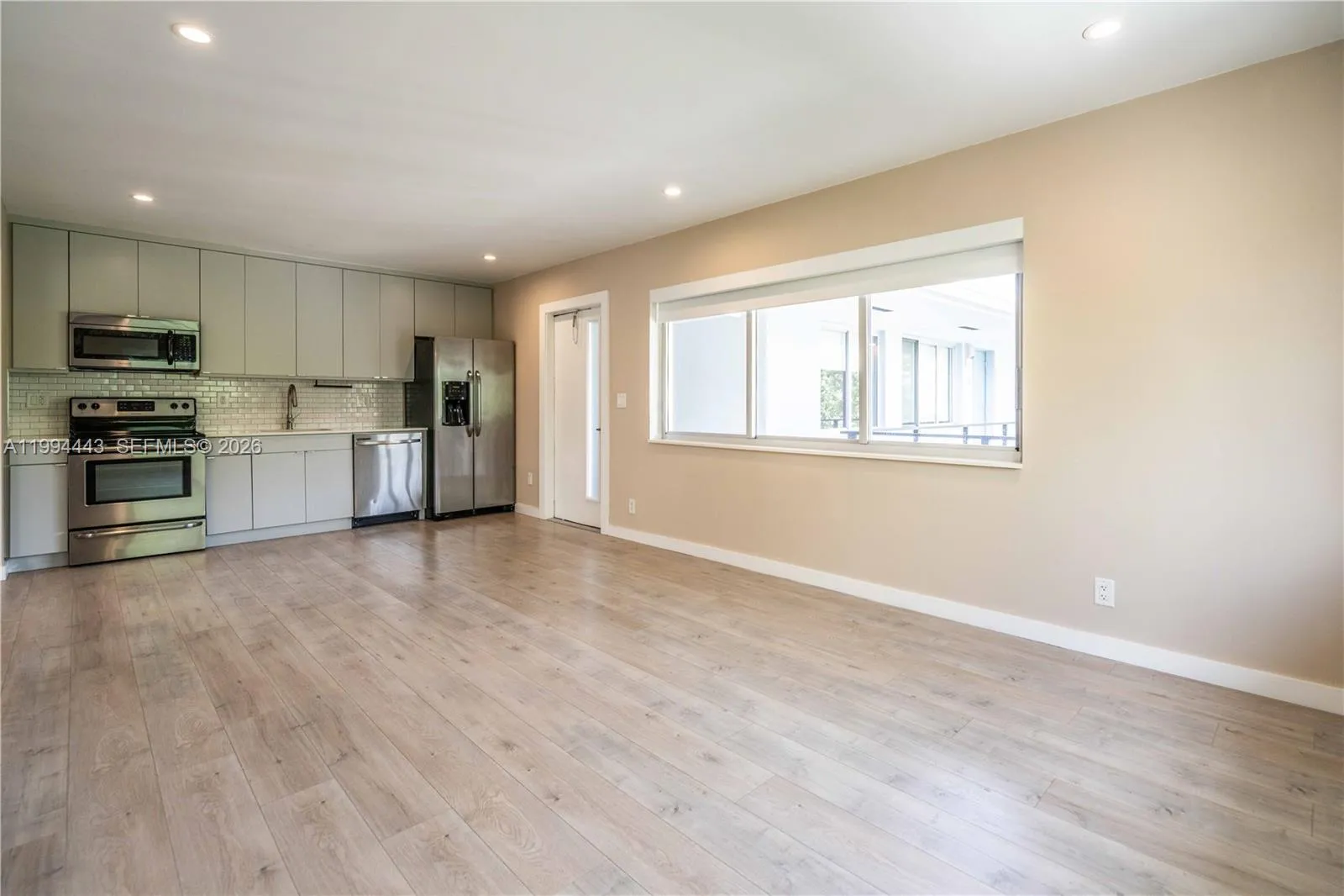 2400 Ne 26th St 5, Fort Lauderdale, Florida 33305, Fort Lauderdale, Florida 33305, 1 Bedroom Bedrooms, ,1 BathroomBathrooms,Residential Lease,For Rent,2400 Ne 26th St 5, Fort Lauderdale, Florida 33305,A11994443