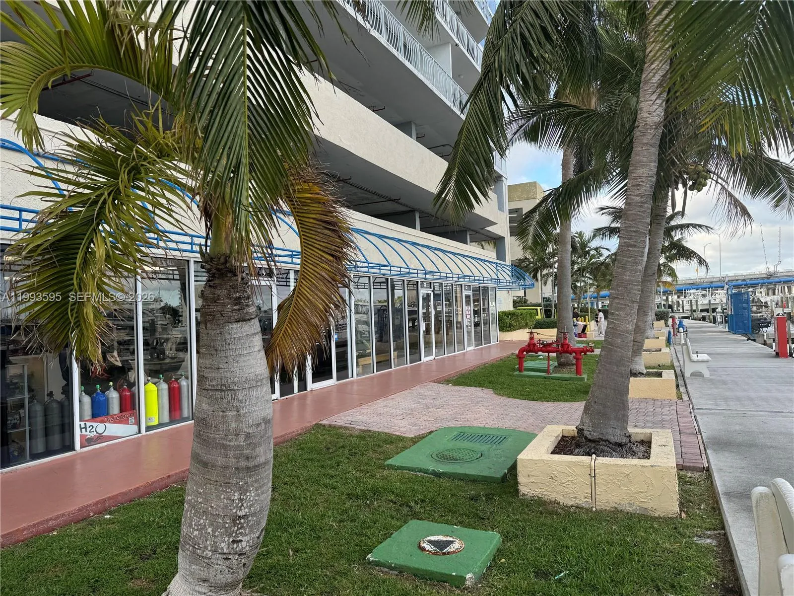 7601 E Treasure Dr Cu-9a, North Bay Village, Flori, North Bay Village, Florida 33141, ,Commercial Lease,For Rent,7601 E Treasure Dr Cu-9a, North Bay Village, Flori,A11993595