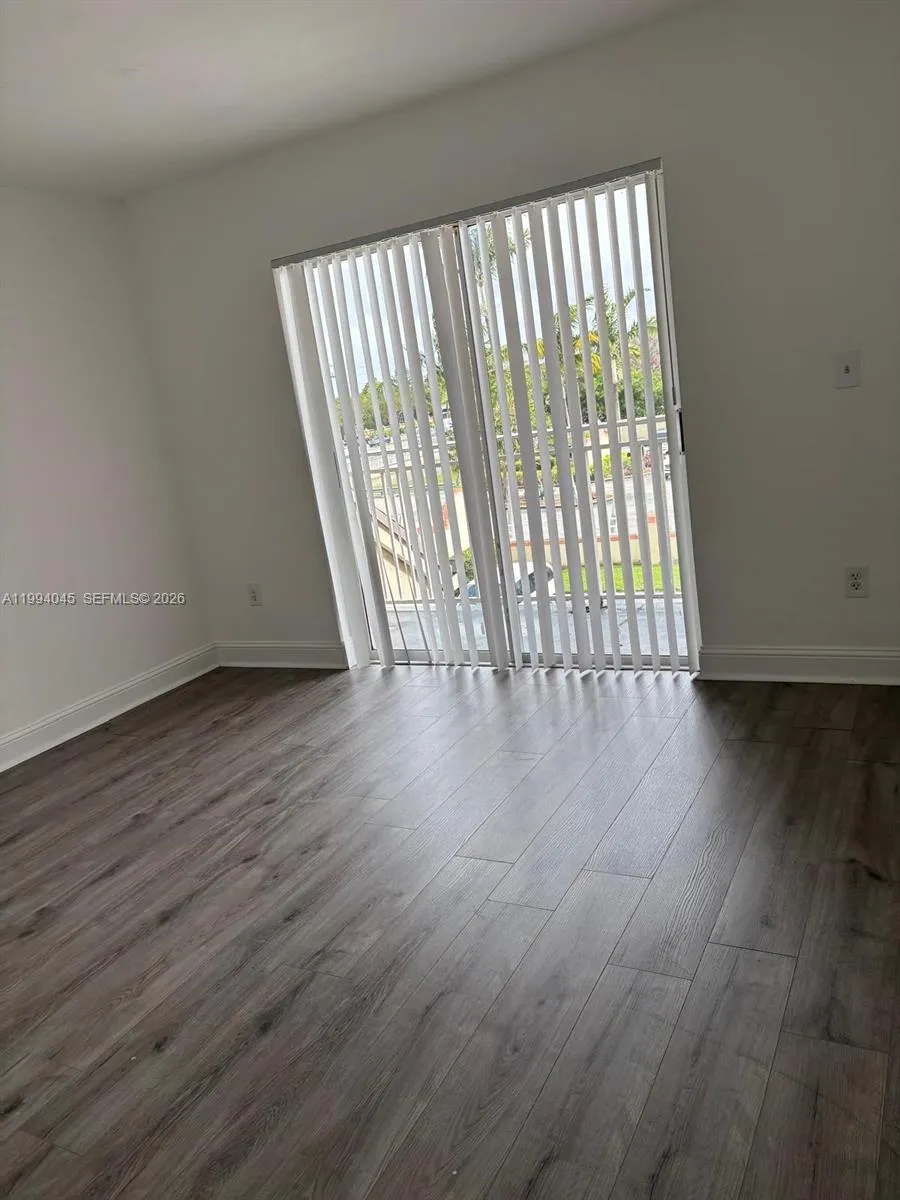 Hialeah, Florida 33015, 2 Bedrooms Bedrooms, ,2 BathroomsBathrooms,Residential Lease,For Rent,A11994045
