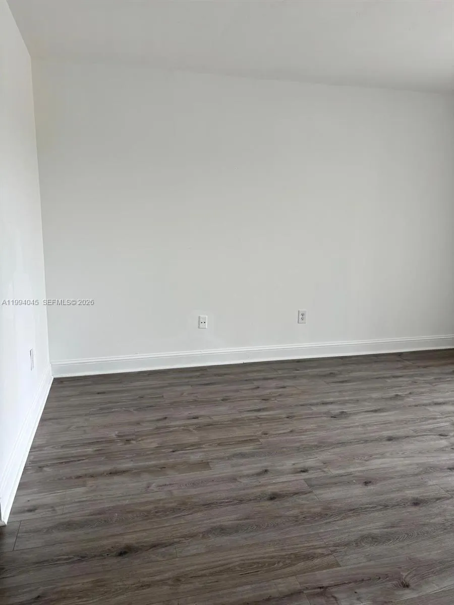 Hialeah, Florida 33015, 2 Bedrooms Bedrooms, ,2 BathroomsBathrooms,Residential Lease,For Rent,A11994045