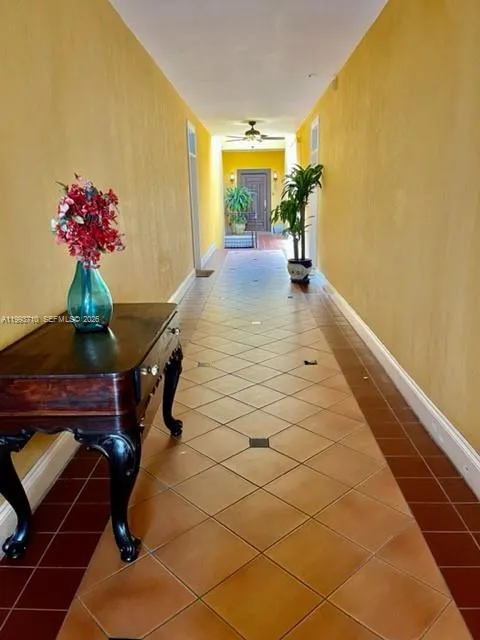 1361 Meridian Ave 4, Miami Beach, Florida 33139, Miami Beach, Florida 33139, ,1 BathroomBathrooms,Residential Lease,For Rent,1361 Meridian Ave 4, Miami Beach, Florida 33139,A11993710