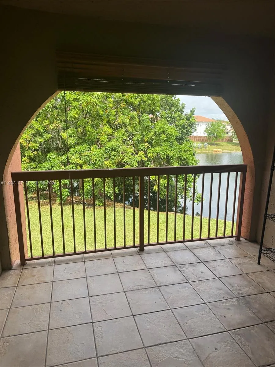 10233 Nw 9th St Cir 210-1, Miami, Florida 33172, Miami, Florida 33172, 2 Bedrooms Bedrooms, ,2 BathroomsBathrooms,Residential Lease,For Rent,10233 Nw 9th St Cir 210-1, Miami, Florida 33172,A11993137 10233 Nw 9th St Cir 210-1, Miami, Florida 33172, Miami, Florida 33172, 2 Bedrooms Bedrooms, ,2 BathroomsBathrooms,Residential Lease,For Rent,10233 Nw 9th St Cir 210-1, Miami, Florida 33172,A11993137