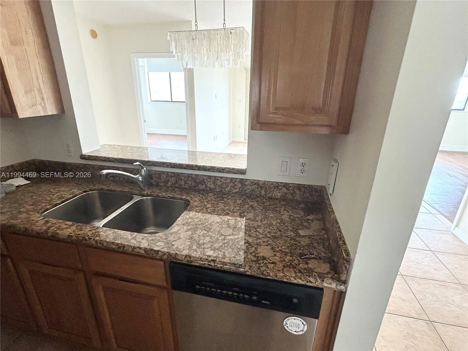 4242 Nw 2nd St 1412, Miami, Florida 33126, Miami, Florida 33126, 2 Bedrooms Bedrooms, ,2 BathroomsBathrooms,Residential Lease,For Rent,4242 Nw 2nd St 1412, Miami, Florida 33126,A11994469