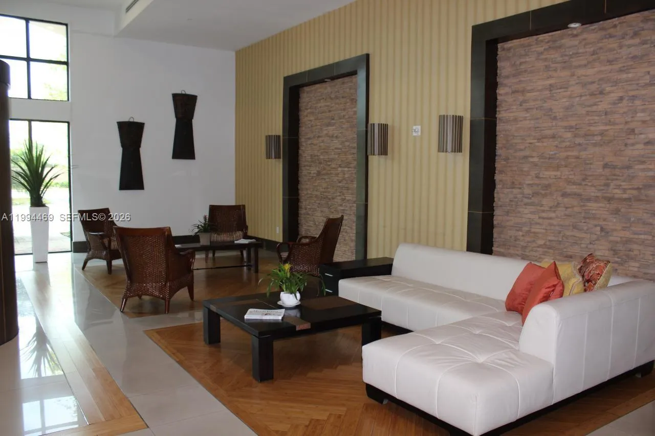 4242 Nw 2nd St 1412, Miami, Florida 33126, Miami, Florida 33126, 2 Bedrooms Bedrooms, ,2 BathroomsBathrooms,Residential Lease,For Rent,4242 Nw 2nd St 1412, Miami, Florida 33126,A11994469