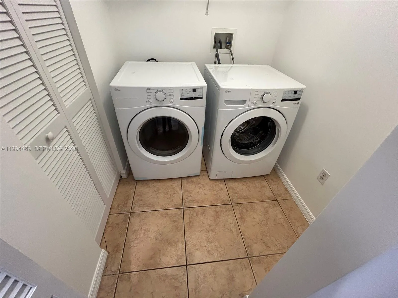 4242 Nw 2nd St 1412, Miami, Florida 33126, Miami, Florida 33126, 2 Bedrooms Bedrooms, ,2 BathroomsBathrooms,Residential Lease,For Rent,4242 Nw 2nd St 1412, Miami, Florida 33126,A11994469