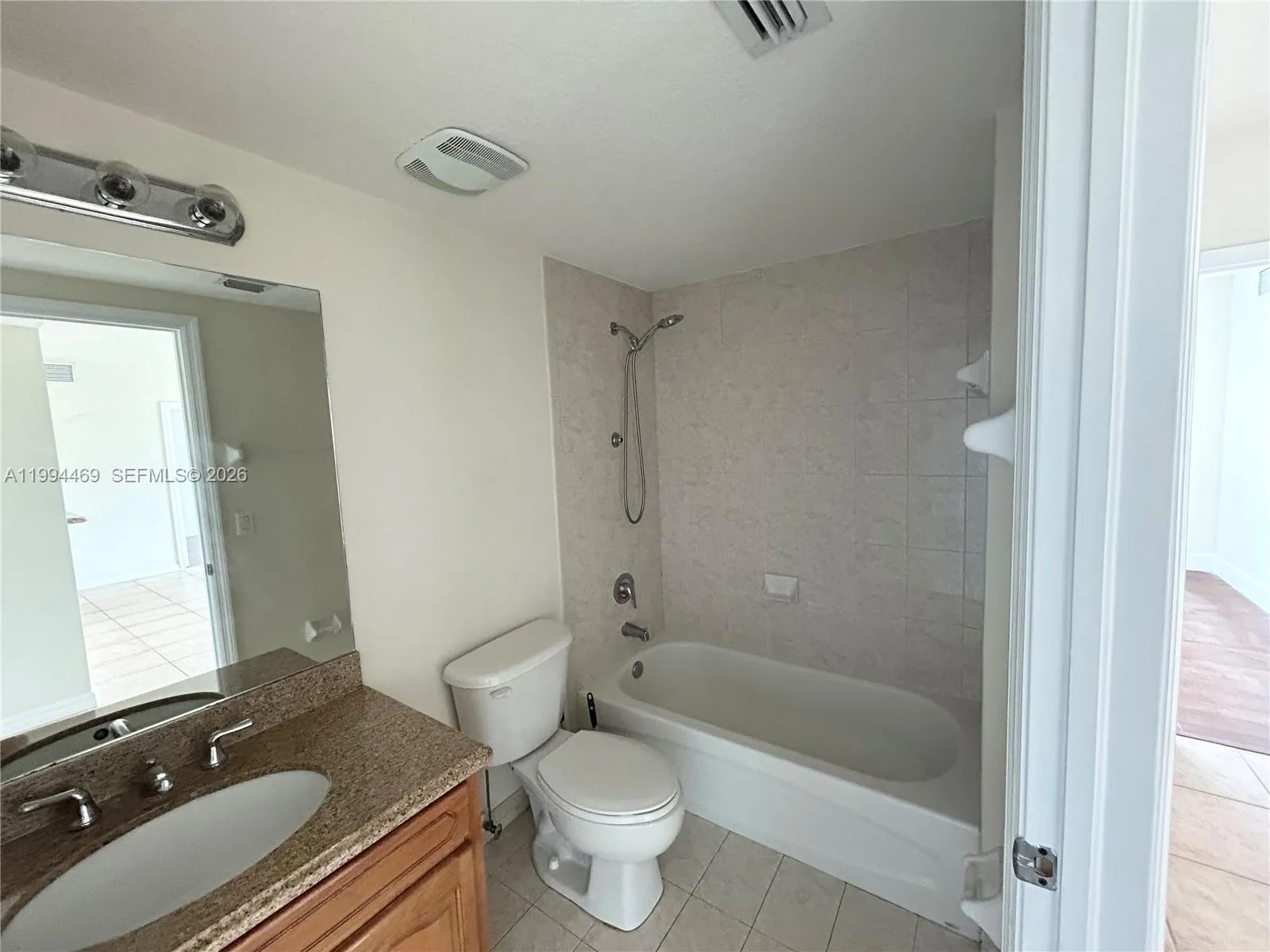 4242 Nw 2nd St 1412, Miami, Florida 33126, Miami, Florida 33126, 2 Bedrooms Bedrooms, ,2 BathroomsBathrooms,Residential Lease,For Rent,4242 Nw 2nd St 1412, Miami, Florida 33126,A11994469